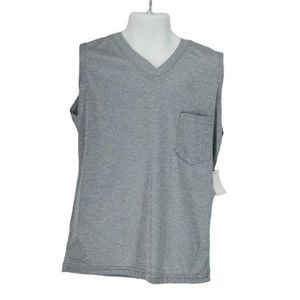Mad Game gray pocket VNeck‎ Athletic Tank top small